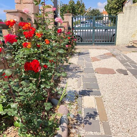 Bed and Breakfast Torre Del Pozzo S'Archittu Exterior foto
