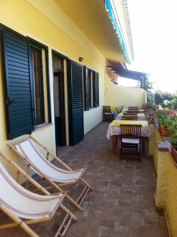 Bed and Breakfast Torre Del Pozzo S'Archittu Exterior foto